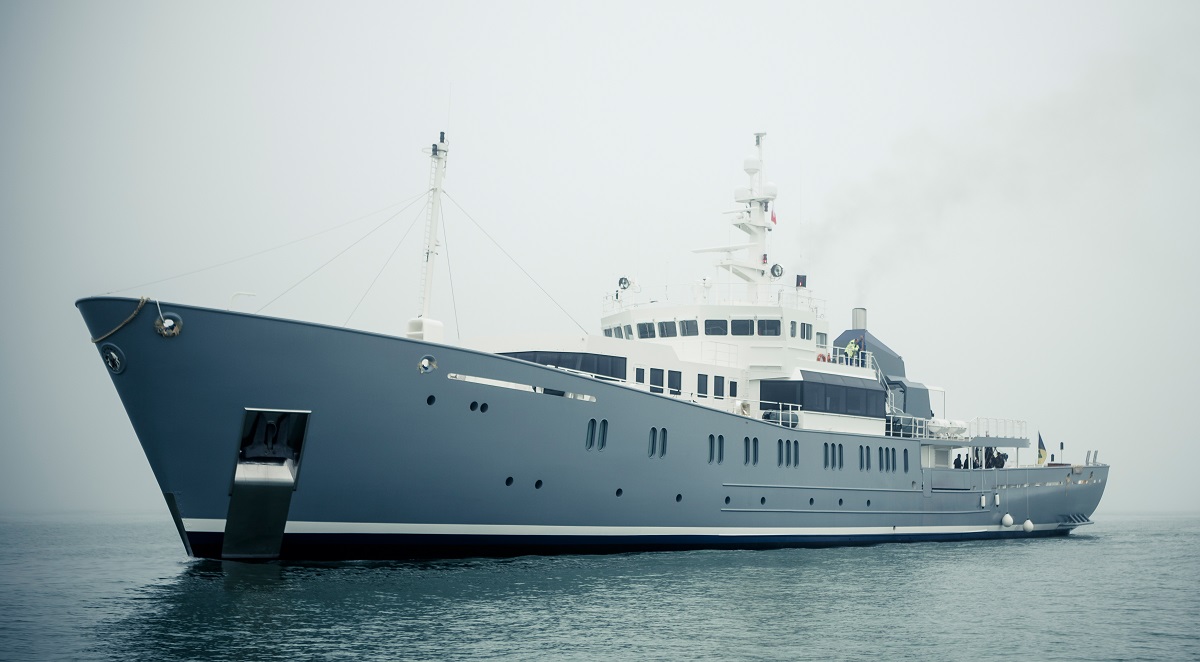 who owns enigma xk yacht