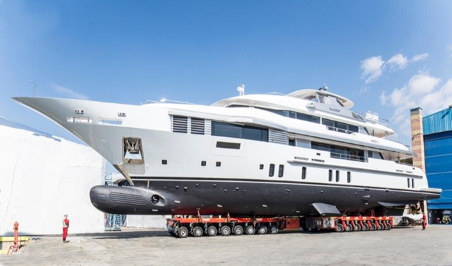 Benetti: 49 meter custom FB702 M/Y “Elaldrea+” launched