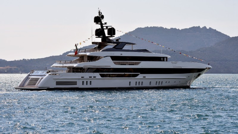 Sanlorenzo launches the 2nd unit of its Superyacht 52 Steel