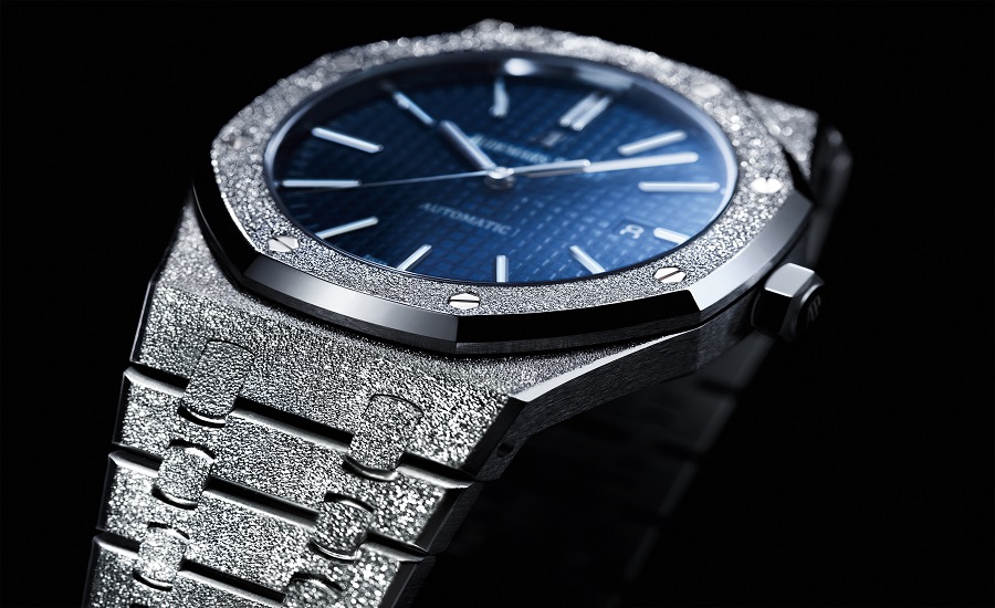 Audemars Piguet launches new Royal Oak Frosted Gold limited edition