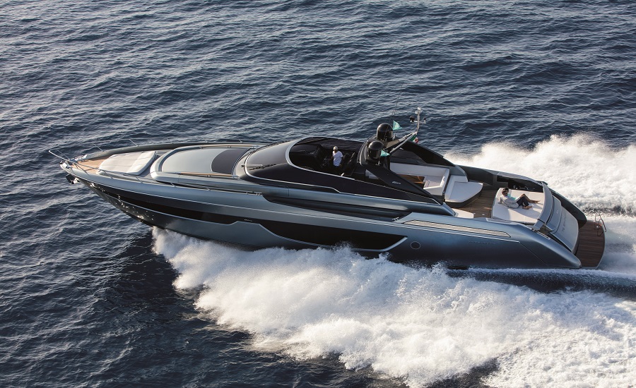 Ferretti group presents two north American debuts and more at the fort lauderdale international boat show