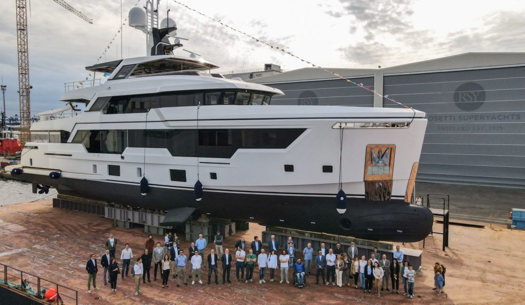 Rosetti Superyachts launches its first pleasure yacht: the RSY 38m EXP