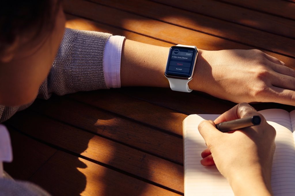 <!--:en--></noscript>VBH Places the Apple Watch at the Core of on Board Living Technology 