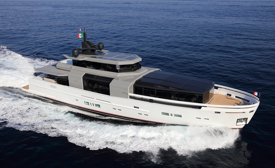 <!--:en--></noscript>Arcadia Yachts reveals all the details of the new A100 superyacht