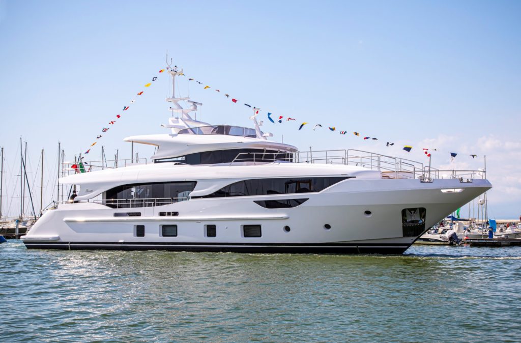 NEW LAUNCH FOR BENETTI: THE ELEVENTH DELFINO 95 HITS THE WATER, A 29 METER YACHT