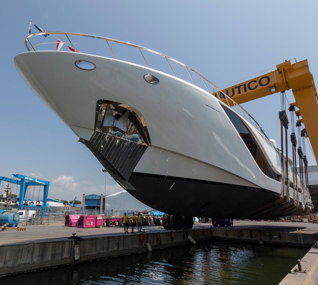 Mangusta 165 Rev: The Future of Maxi Open Yachts is Now