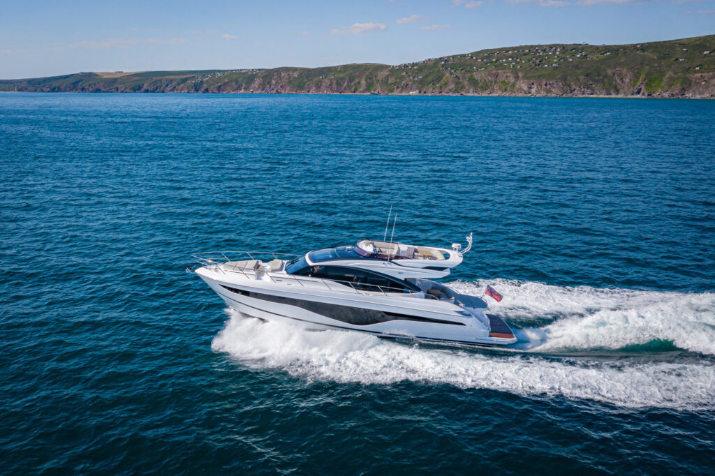 EXPERIENCE THE EXCEPTIONAL PRINCESS S62 AT THE LONDON LUXURY AFLOAT SHOW 2023